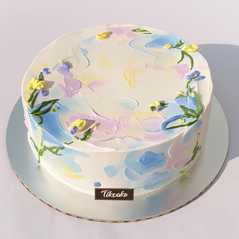 姜店乡给生肖鸡爱人都订什么蛋糕比较好？